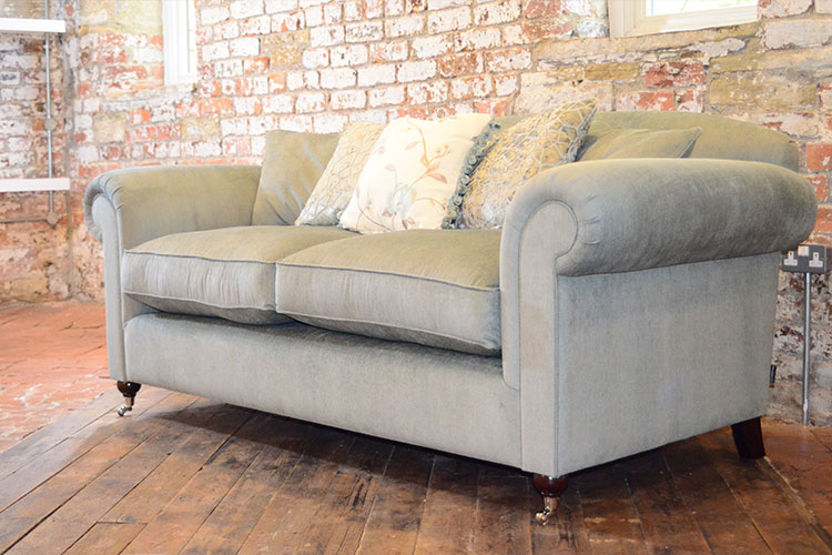 Reupholstery Tips from Antiquers